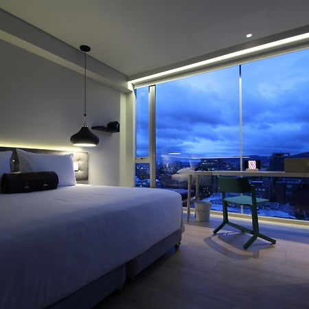 The Click Clack Hotel Bogota Luaran gambar Deluxe Room