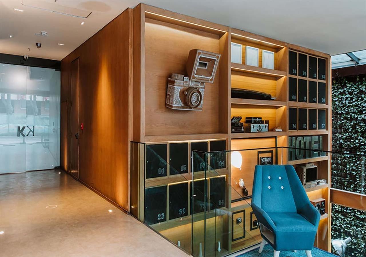The Click Clack Hotel Bogota Luaran gambar The interior of the M1900