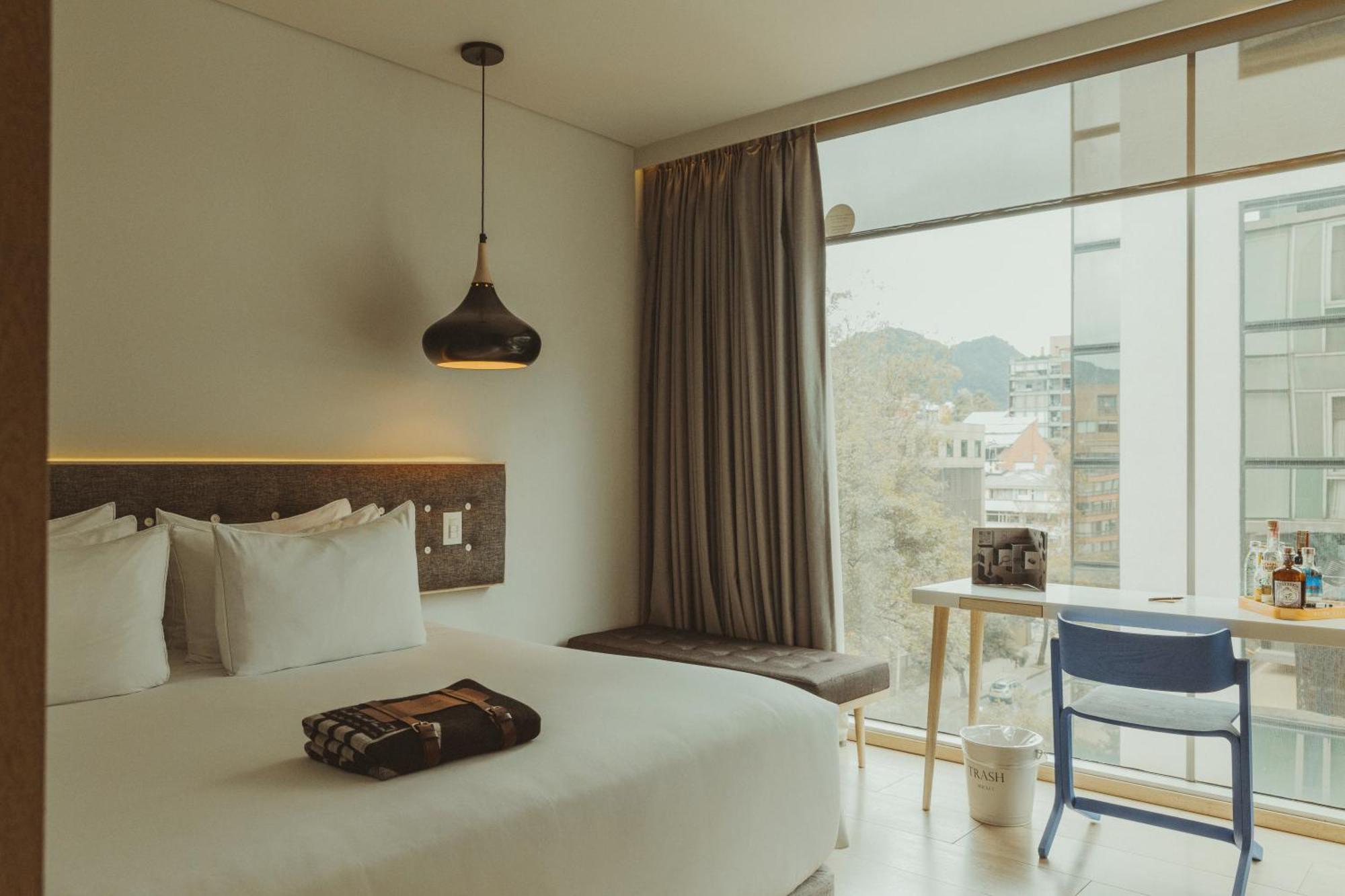 The Click Clack Hotel Bogota Luaran gambar A room at the hotel